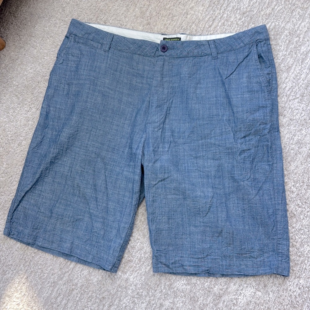 John Bartlett Consensus Men's Blue Heather Chambray Flat Front Shorts - Size 40
